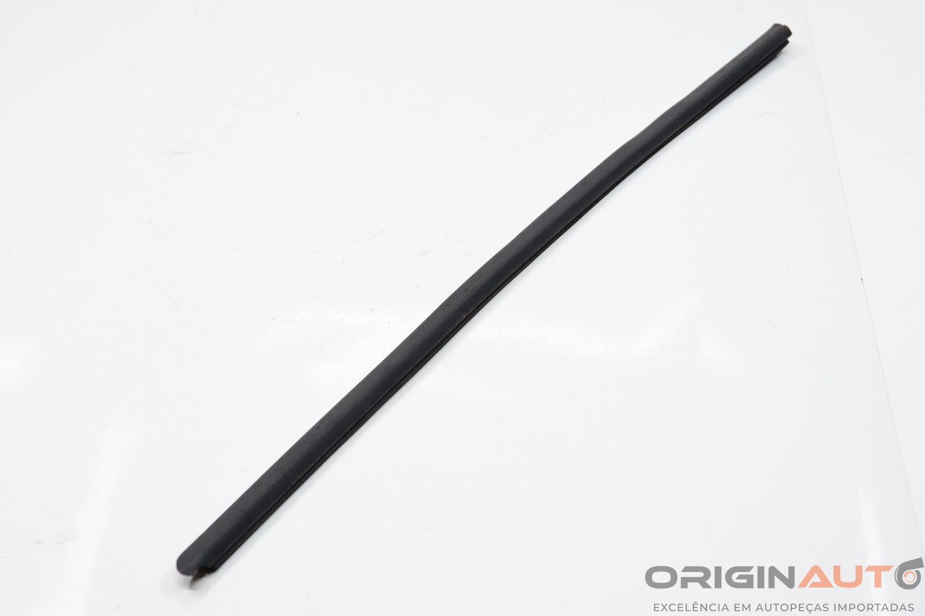 Pestana Porta Dianteiro Esquerdo Volkswagen Amarok Highline 2016 2H0837704B