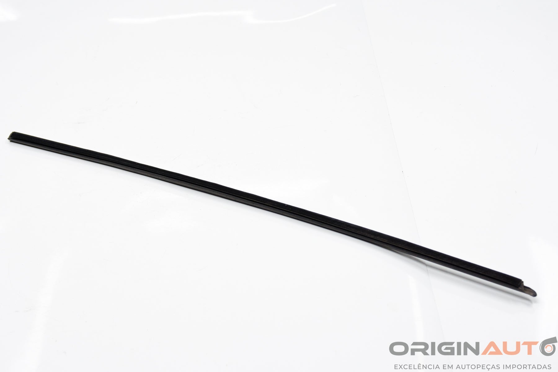 Pestana Porta Dianteiro Esquerdo Volkswagen Amarok Highline 2016 2H0837704B