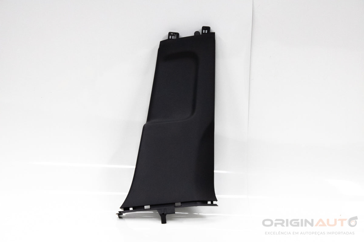 Moldura Acabamento Coluna B Direita Vw Jetta Comfort 1.4Tsi 2017 5C6867292