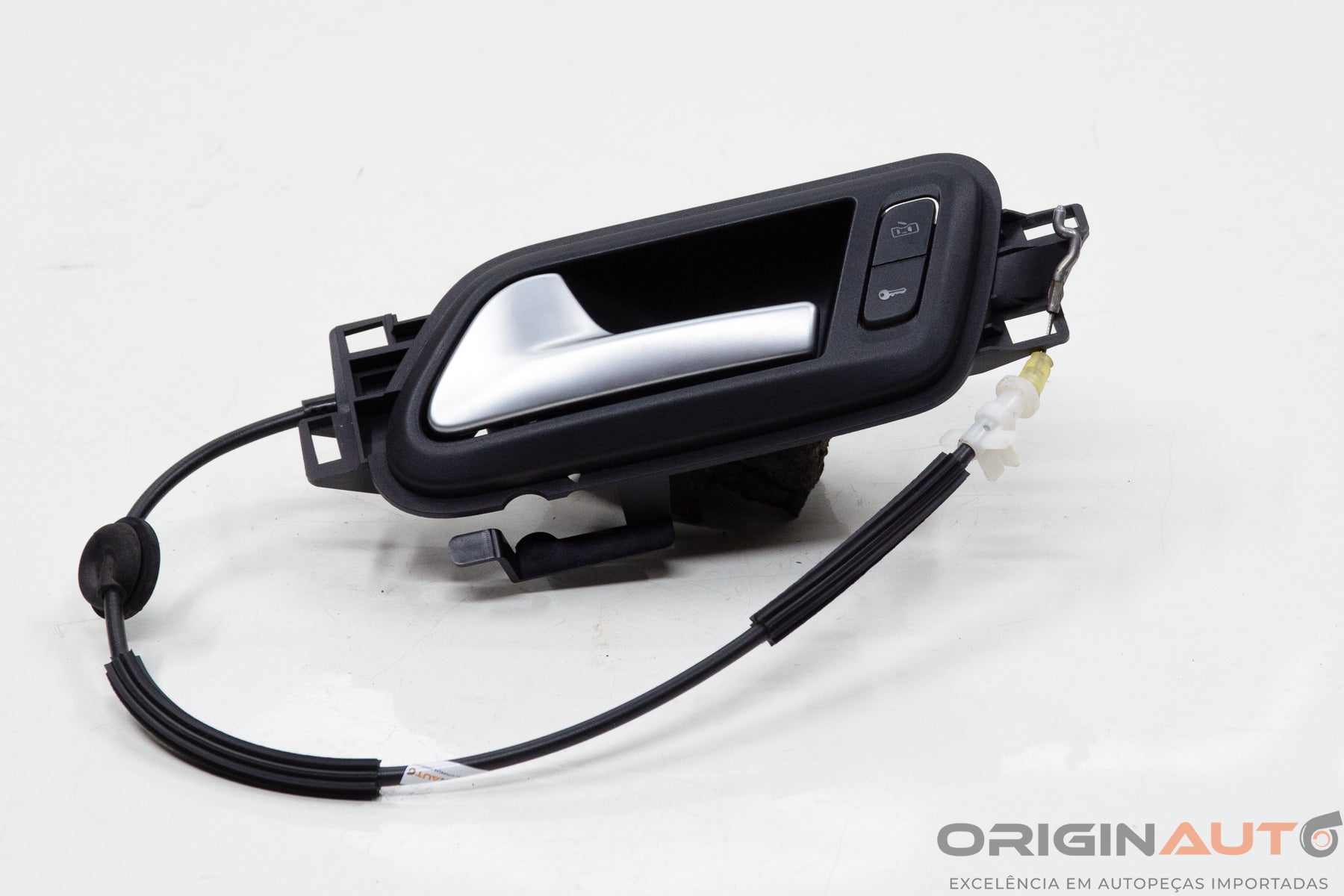 Macaneta Interna Dianteiro Esquerdo Volkswagen Amarok Highline 2016 2H0837113D