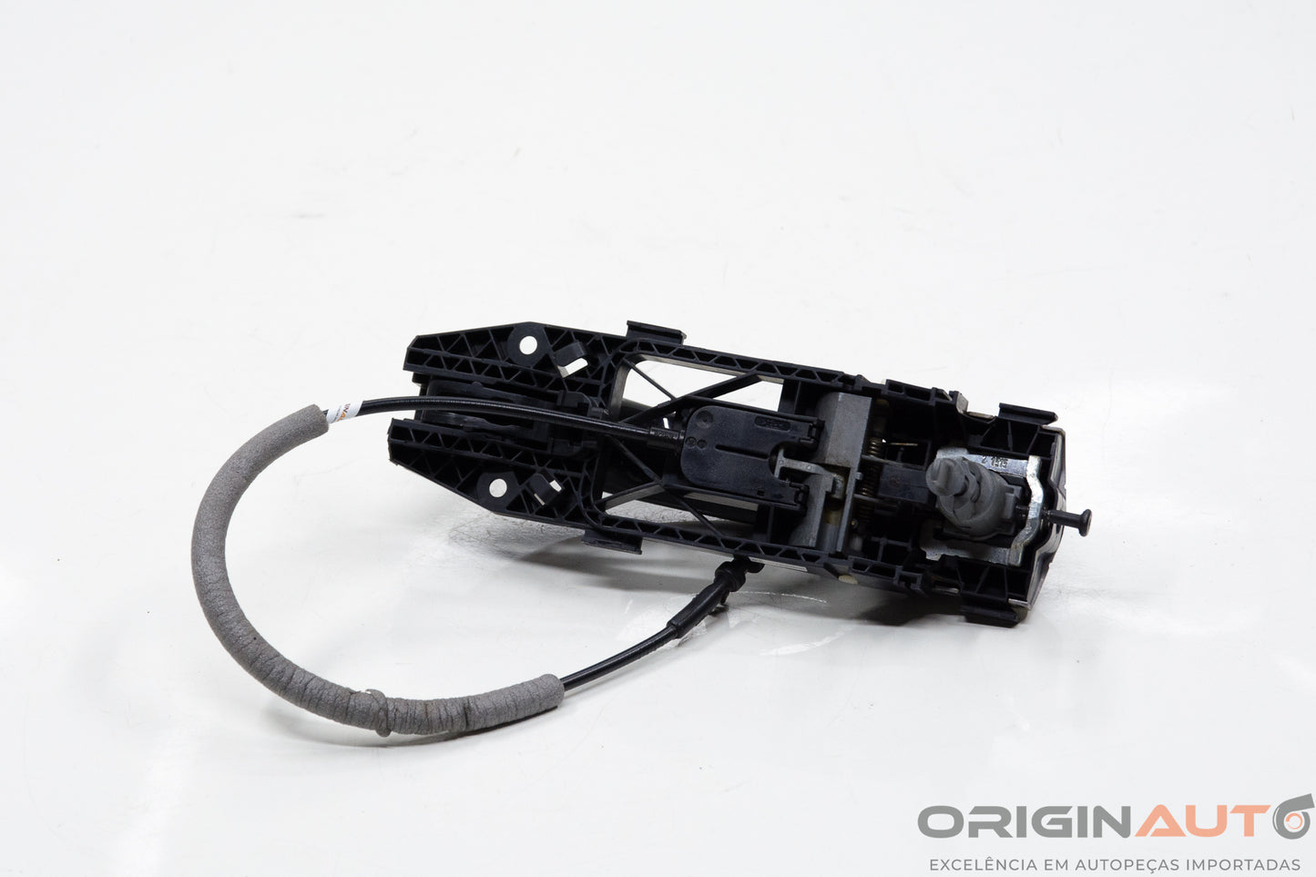 Macaneta Externa Dianteiro Esquerdo Volkswagen Amarok Highline 2016 5N0837885H