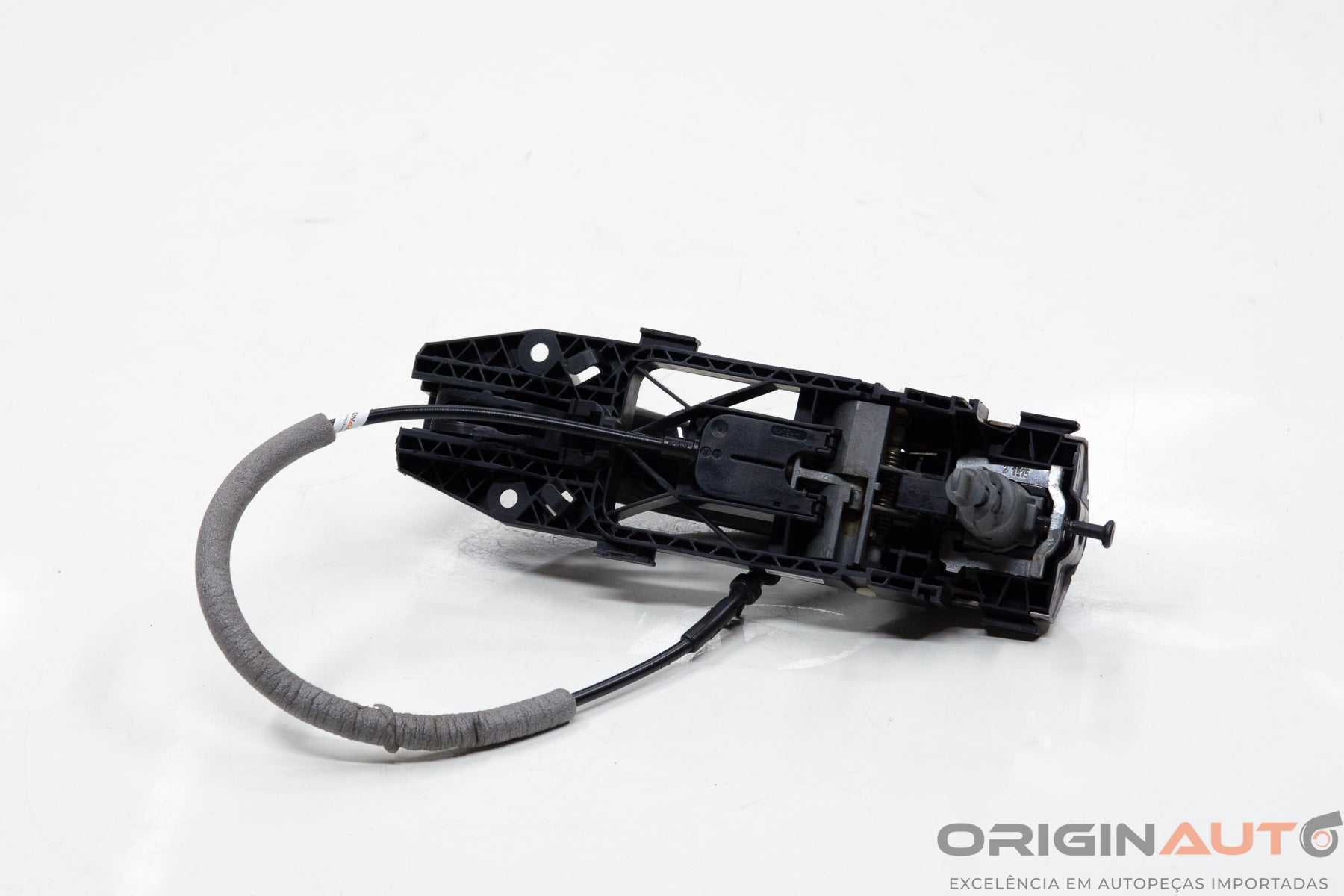 Macaneta Externa Dianteiro Esquerdo Volkswagen Amarok Highline 2016 5N0837885H