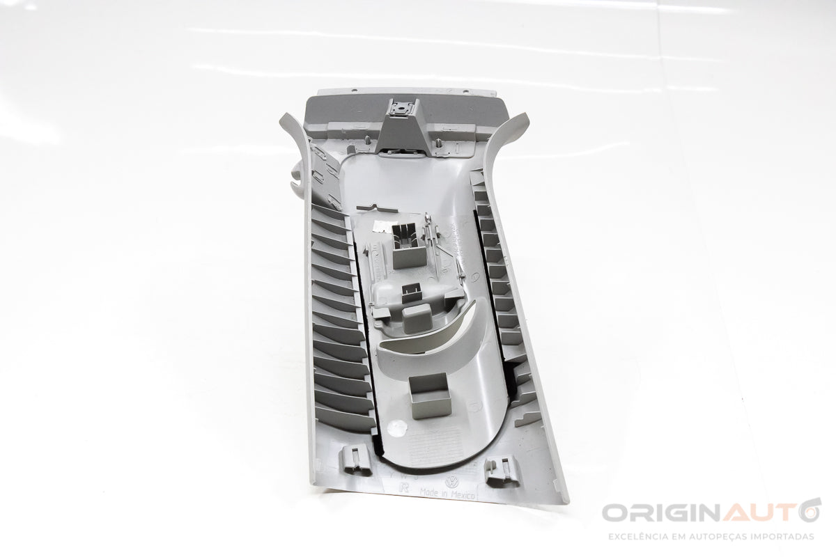 Moldura Acabamento Coluna B Direita Vw Jetta Comfort 1.4Tsi 2017 5C6867512