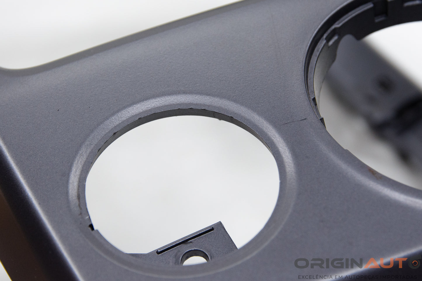 Molduira Central Painel Volkswagen Amarok Highline 2016 2H0857211F