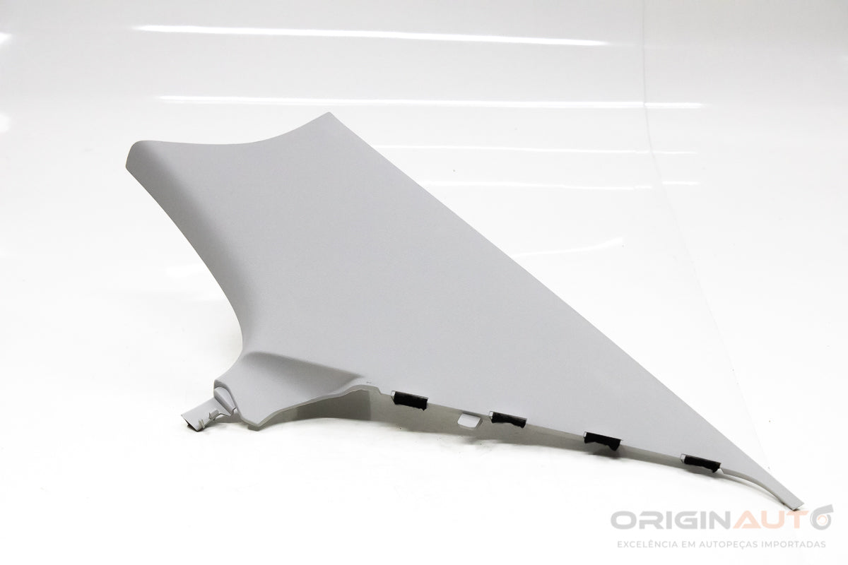 Moldura Acabamento Coluna C Direita Vw Jetta Comfort 1.4Tsi 2017 5C6867288