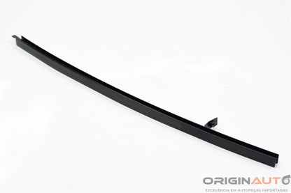 Canaleta Traseiro Esquerdo Vw Amarok Highline 2016 2H7839407