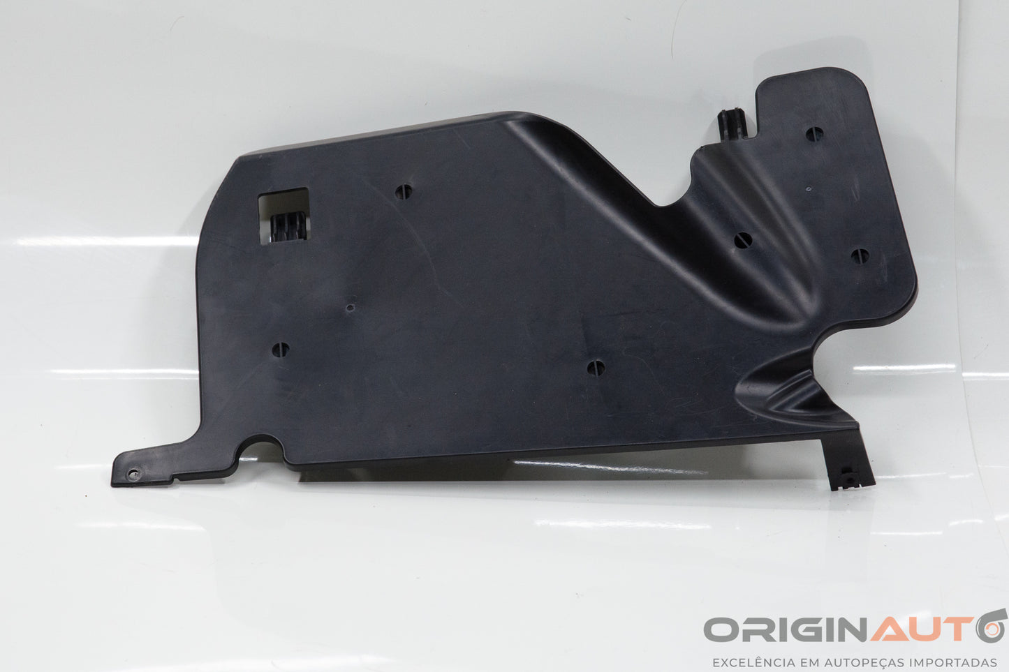 Acabamento Painel Inferior Direito Volkswagen Amarok Highline 2016 2H1857504