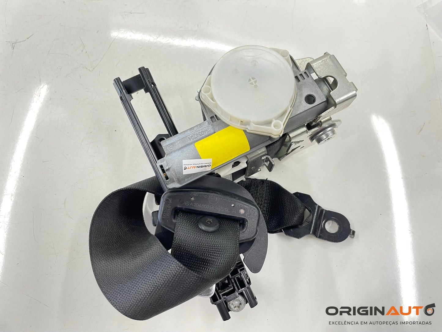 Cinto De Seguranca Dianteiro Direito Mercedes-Benz C 200 Cgi 2011 A2048609885