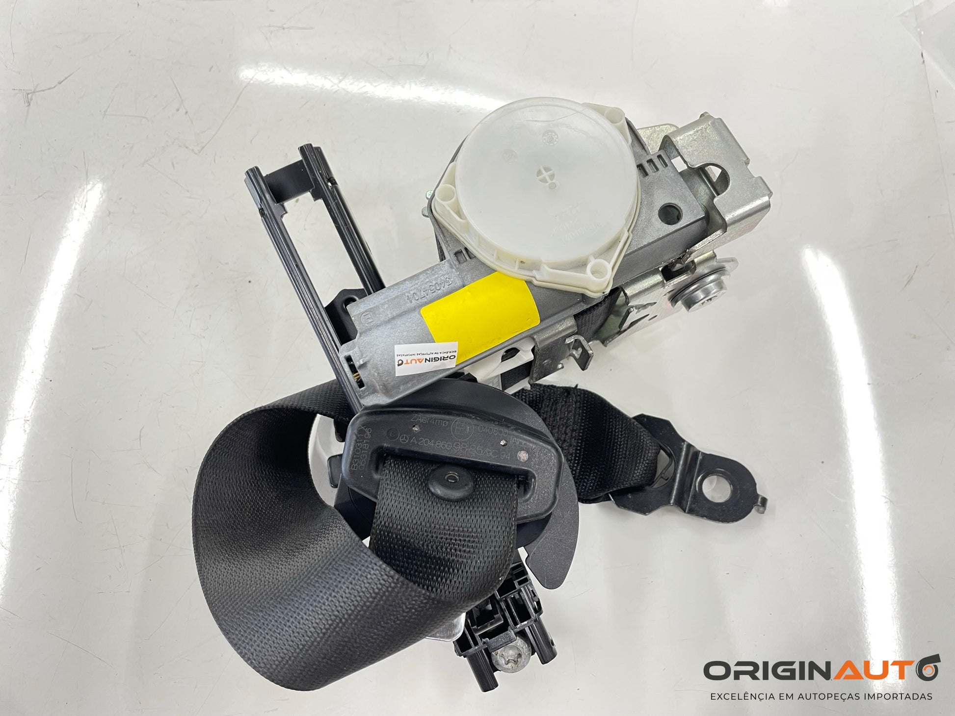 Cinto De Seguranca Dianteiro Direito Mercedes-Benz C 200 Cgi 2011 A2048609885