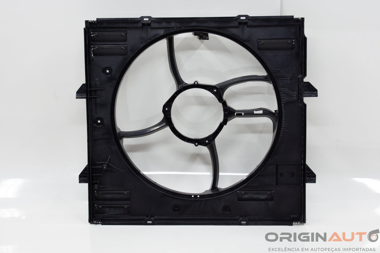 Defletor Radiador Volkswagen Amarok Highline 2016 2H0121207G