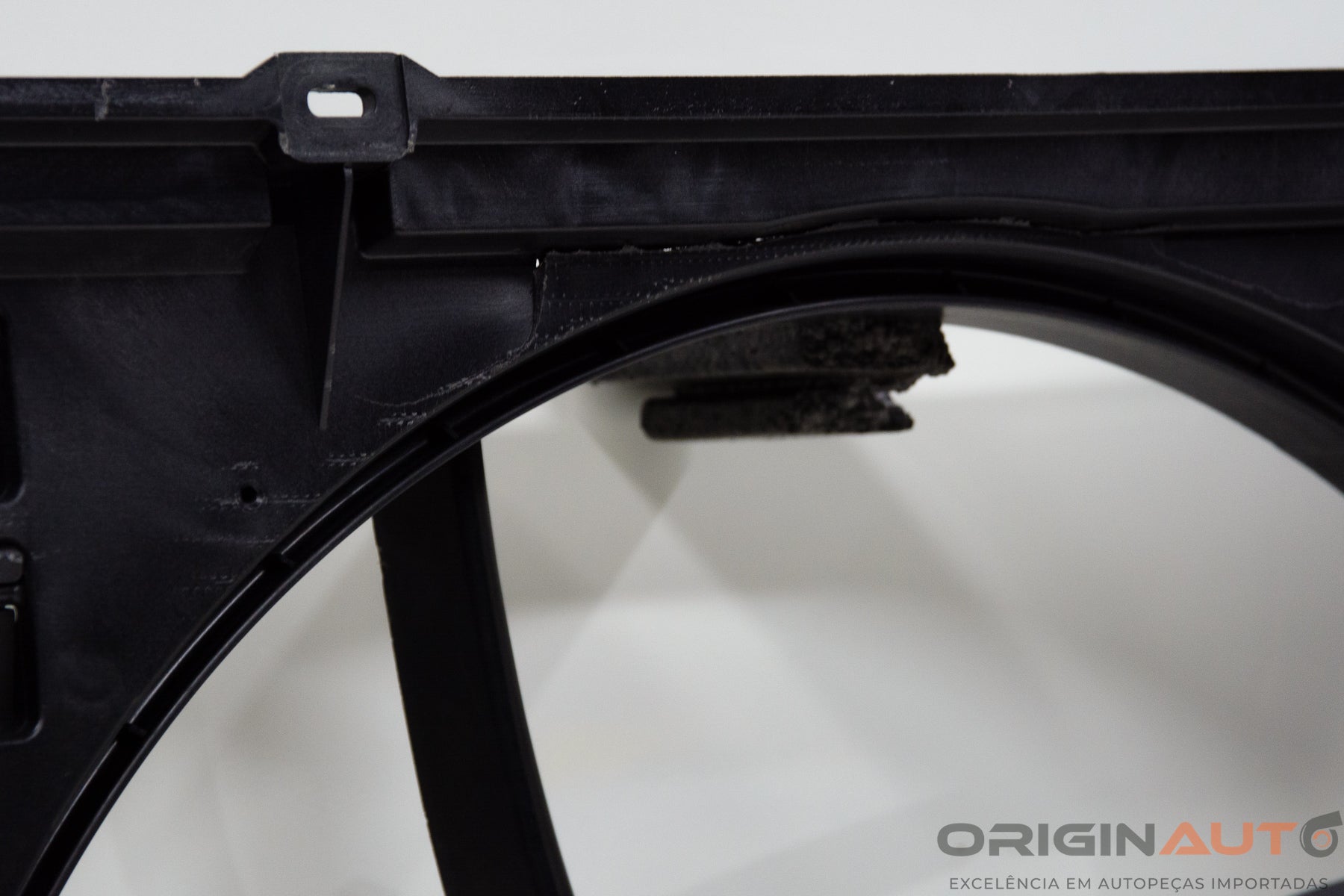 Defletor Radiador Volkswagen Amarok Highline 2016 2H0121207G