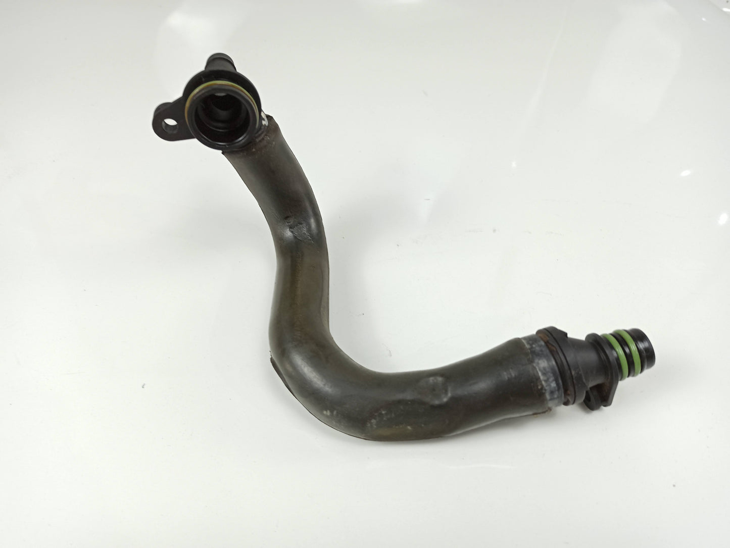 Mangueira Ventilacao Turbina Audi Q3 1.4 Tfsi 2017 04E103202G