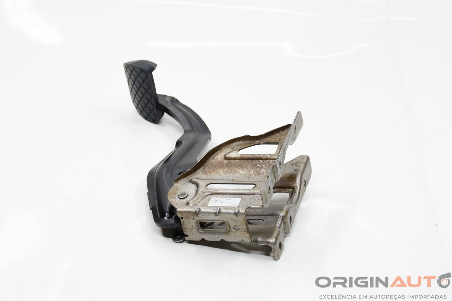 Pedal Freio Volkswagen Amarok Highline 2016 2H0723057A