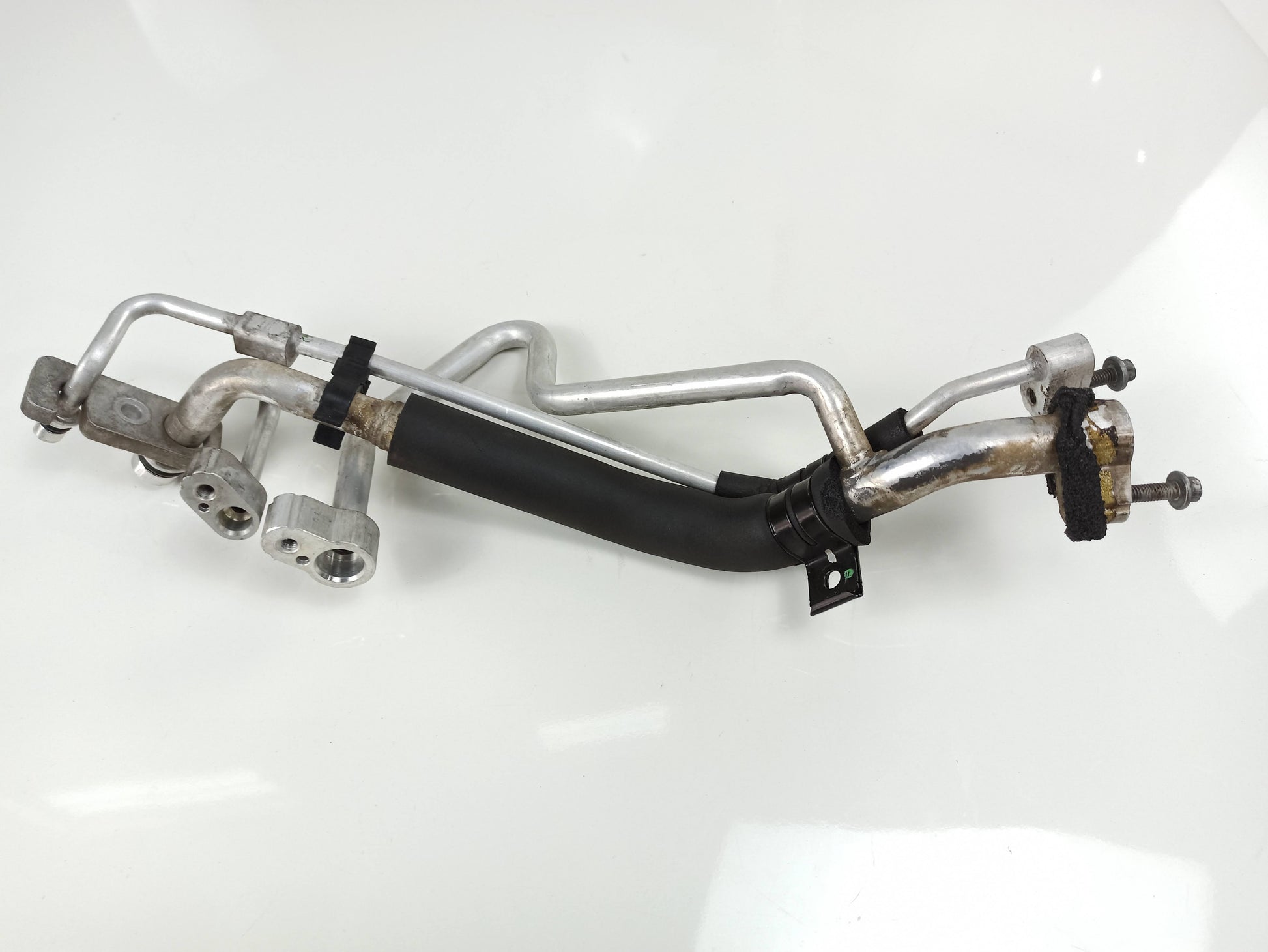 Tubo Ar Condicionado Land Rover Discovery3 2.7 V6 2008 5H2219867Ba