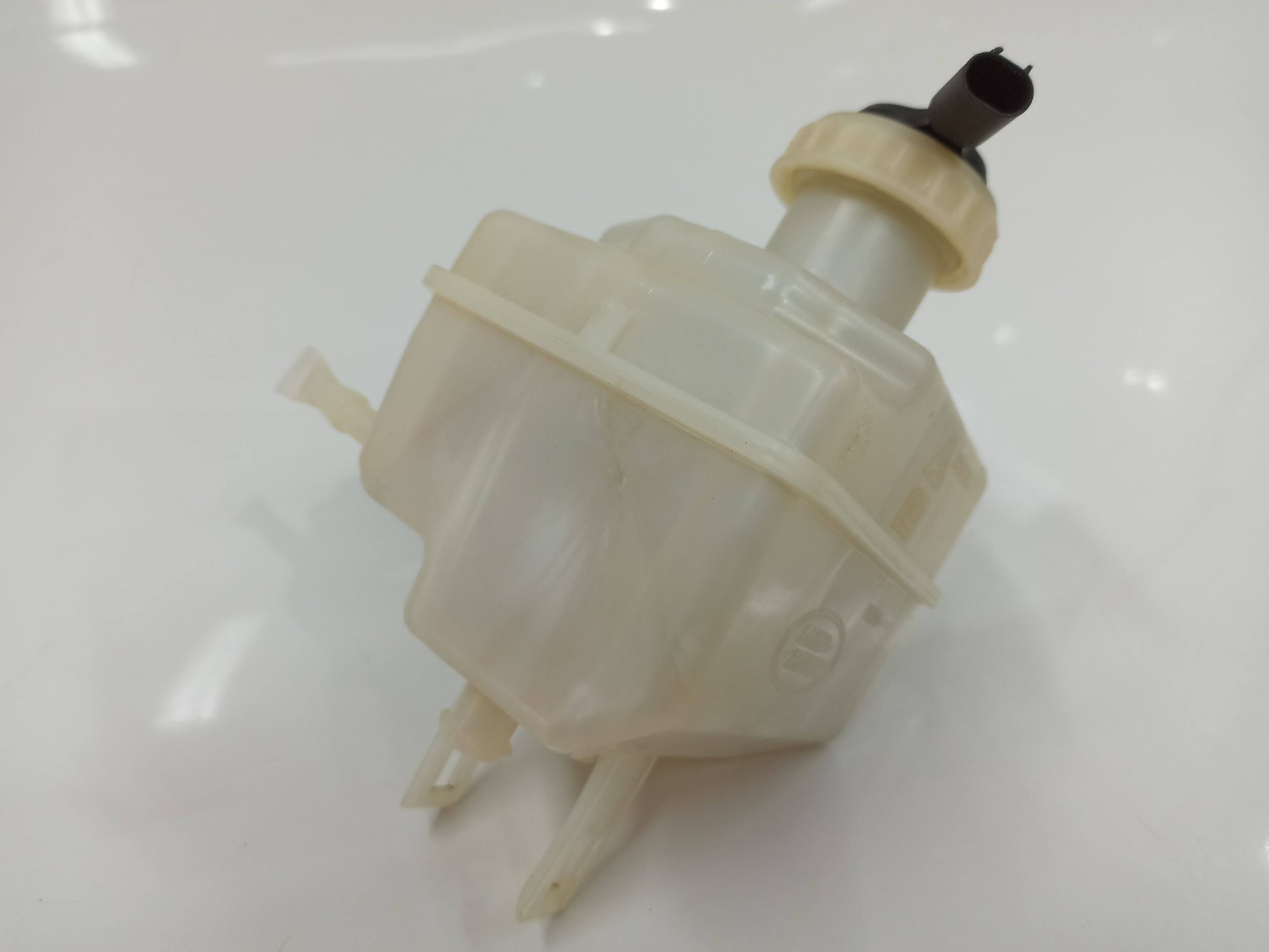 Reservatorio Fluido De Freio Land Rover Discovery 3 2.7 V6 2008