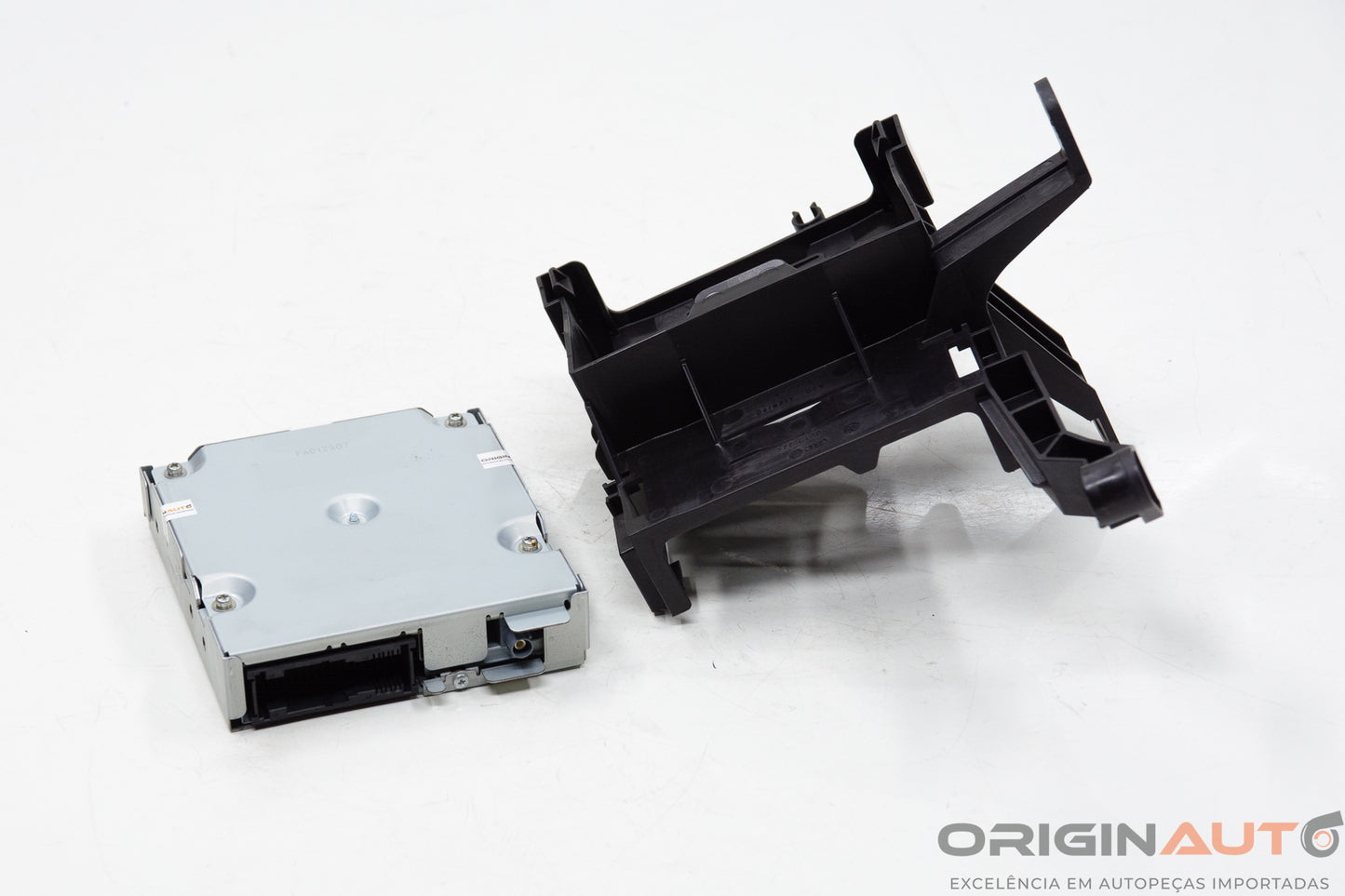 Modulo Estacionamento Camera Re Volkswagen Amarok Highline 2016 2H0907441