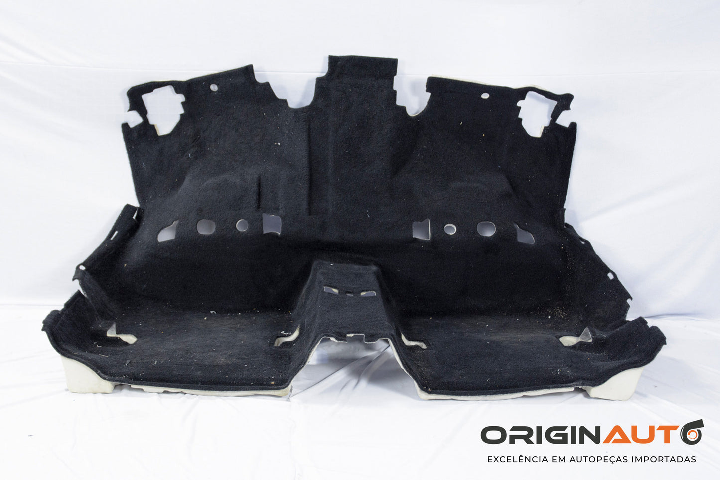 Carpet Traseiro Mercedes Benz Gla200 17 18 19