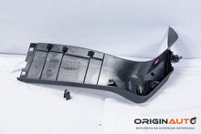 Acabamento Esquero Tampa Traseira Mercedes Gla 200 17 18 19