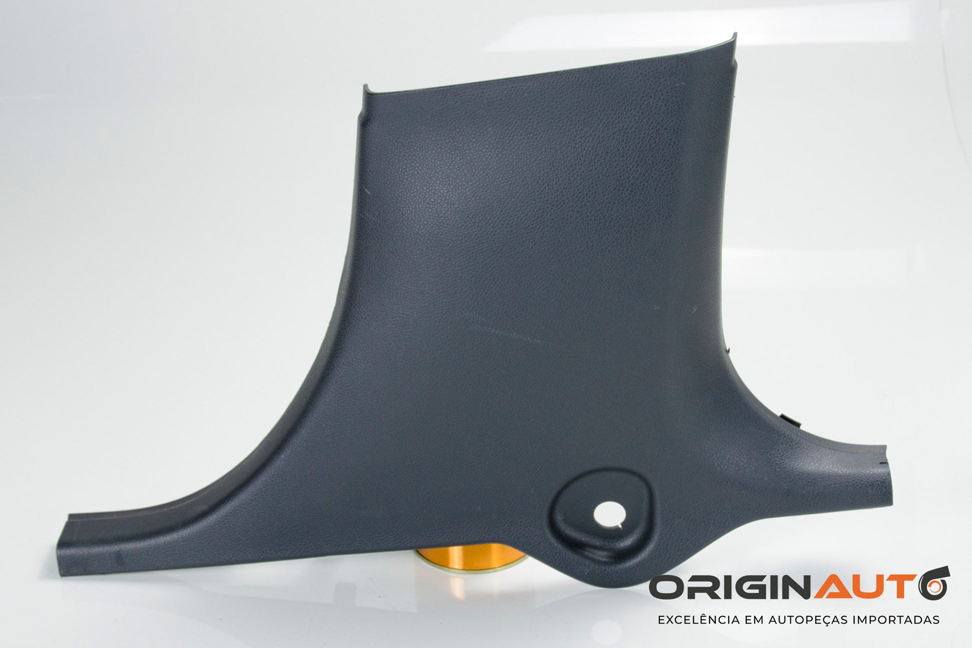 Acabamento Direito Coluna B Inferior Mercedes Gla200 18 19