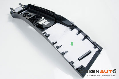 Acabamento Coluna B Esquerda Mercedes Gla200 A1566904100