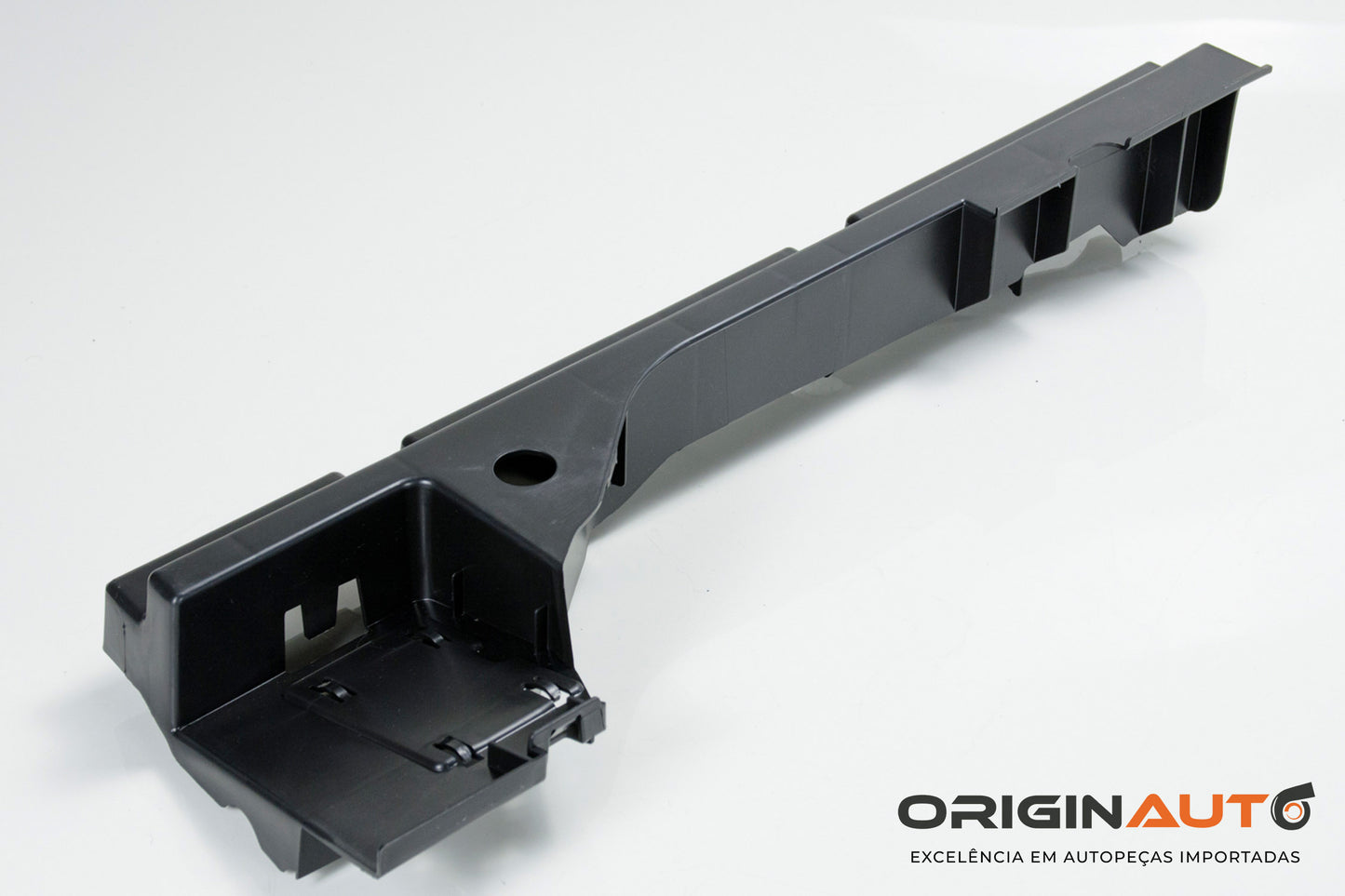 Acabamento Lateral Direito Portamalas Mercedes Gla200