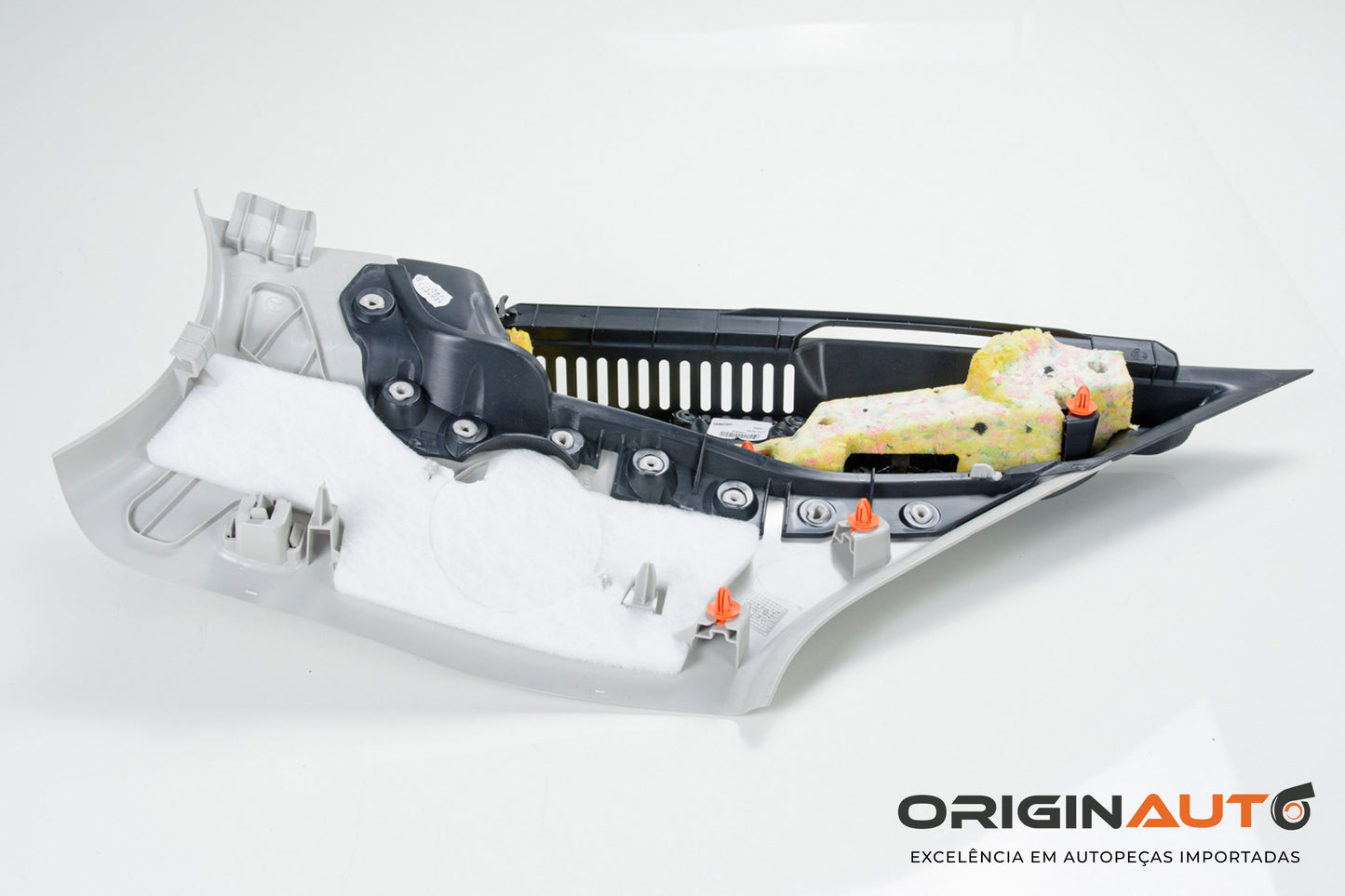 Acabamento Portamalas Direito Mercedes Gla200 A1566904400