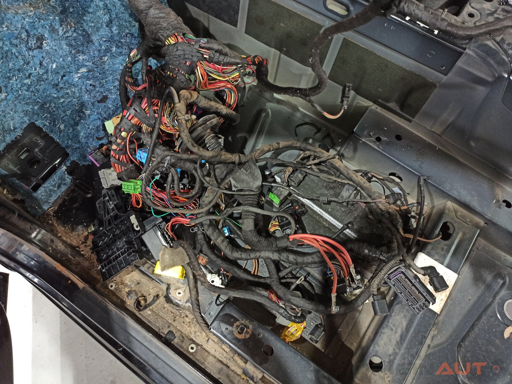 Chicote Carroceria Volkswagen Amarok Highline 2016 1K0253141T