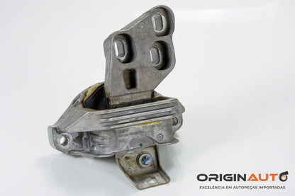 Suporte Coxim Esquerdo Motor Mercedes Gla200 A2462400617