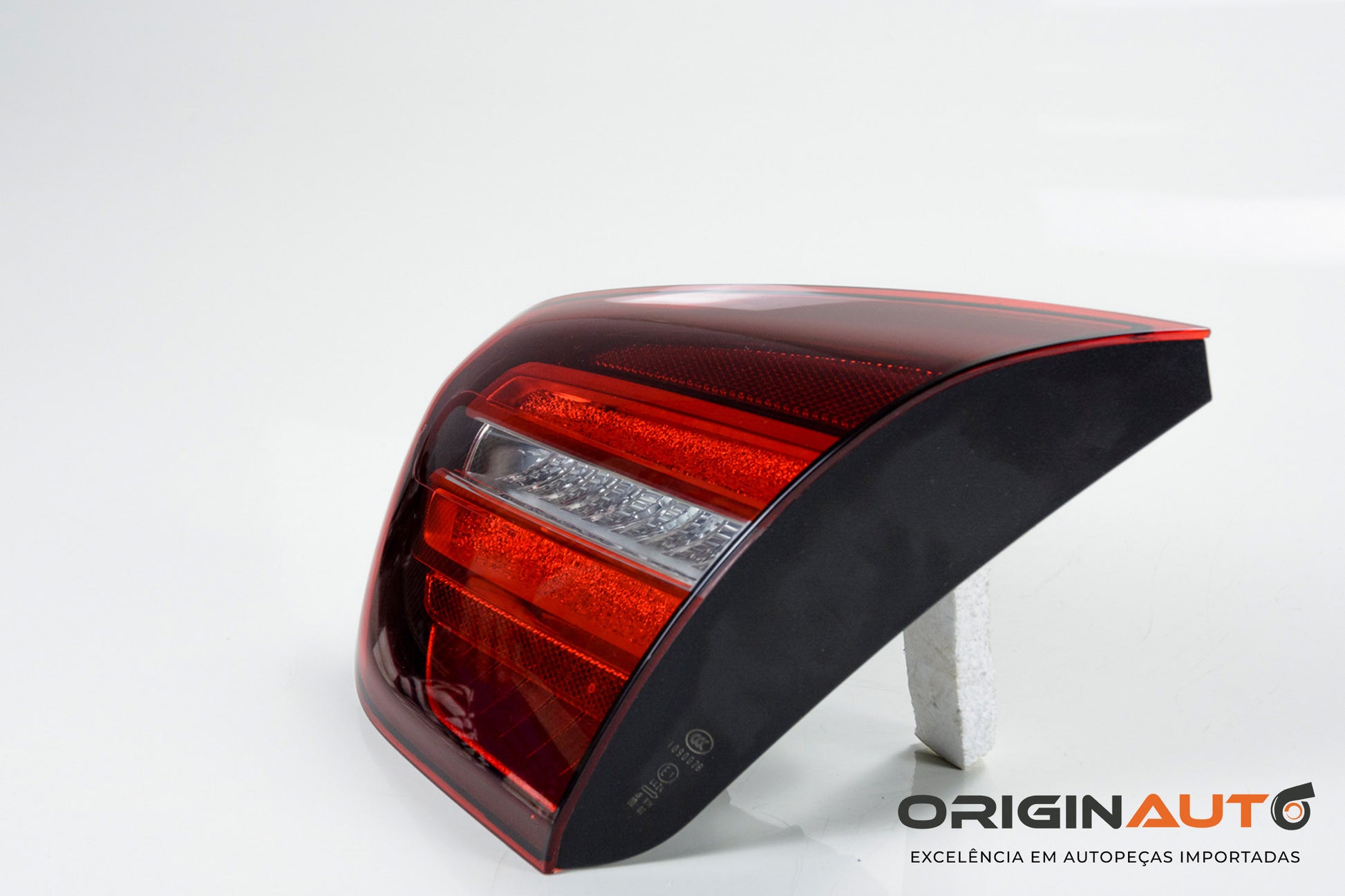 Lanterna Interna Direita Mercedes Gla200 2019 A1569068800