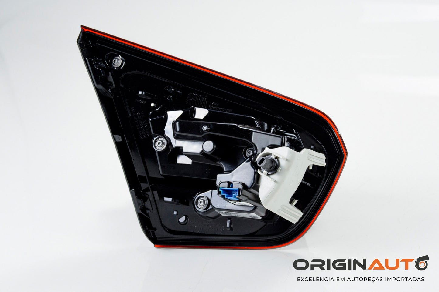 Lanterna Interna Direita Mercedes Gla200 2019 A1569068800