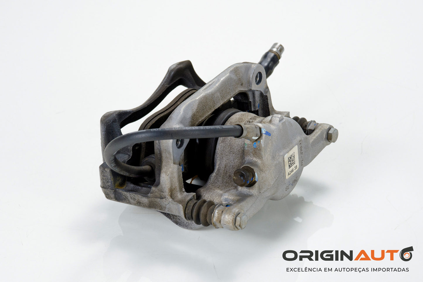 Pinça Freio Dianteira Direita Mercedes Gla200 A0004216781