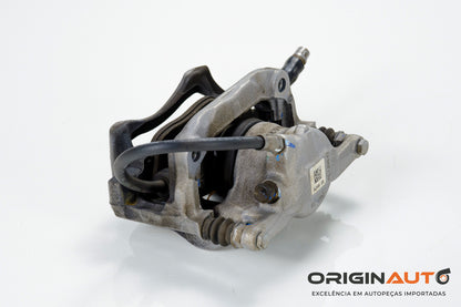 Pinça Freio Dianteira Direita Mercedes Gla200 A0004216781