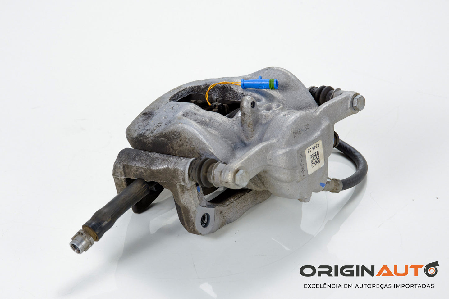 Pinça Freio Dianteira Direita Mercedes Gla200 A0004216781