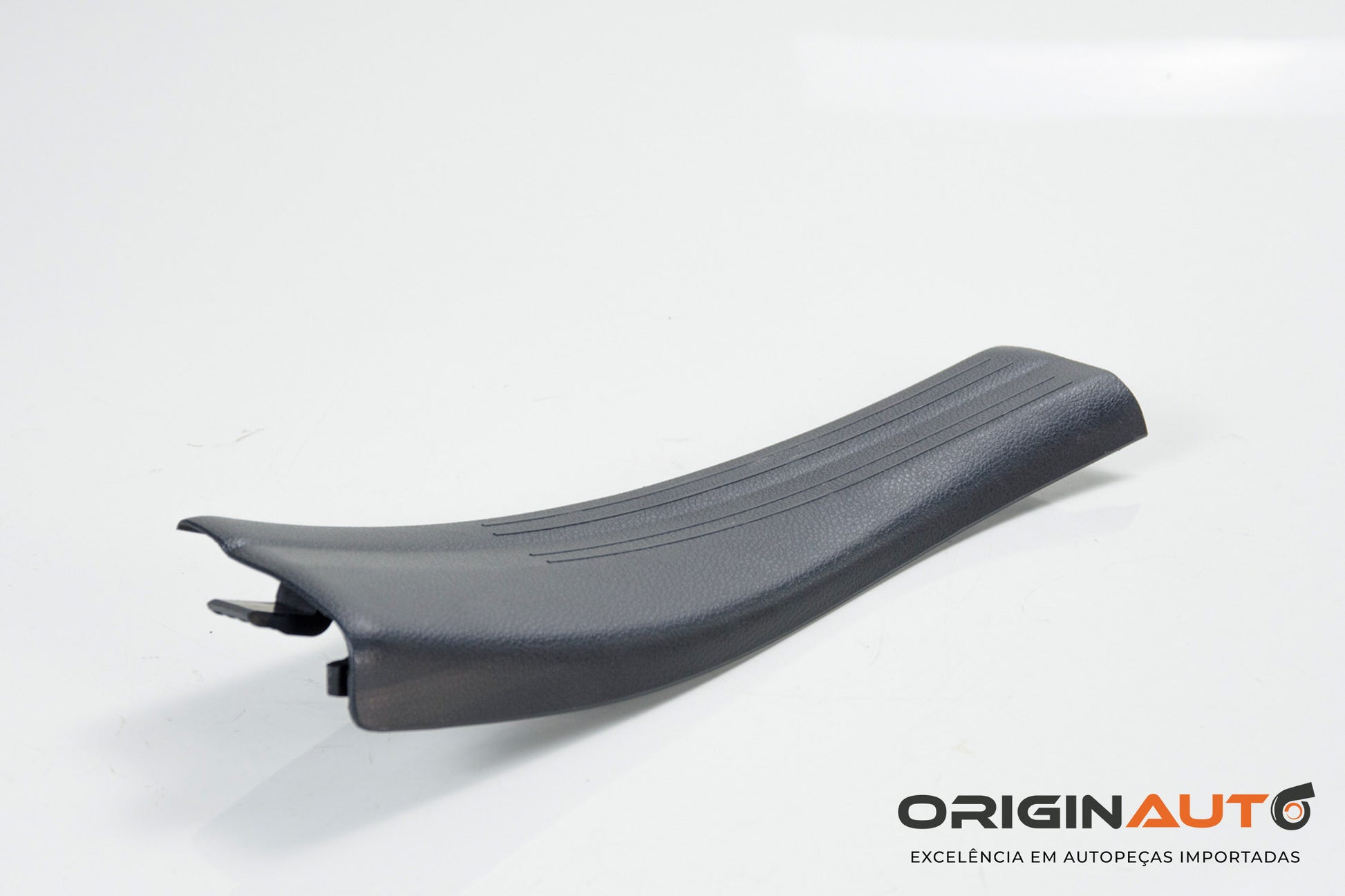 Soleira Traseira Esquerda Mercedes Gla200 A1766800274