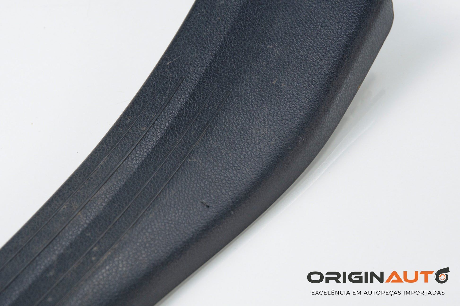 Soleira Traseira Direita Mercedes Gla200 A1766800374