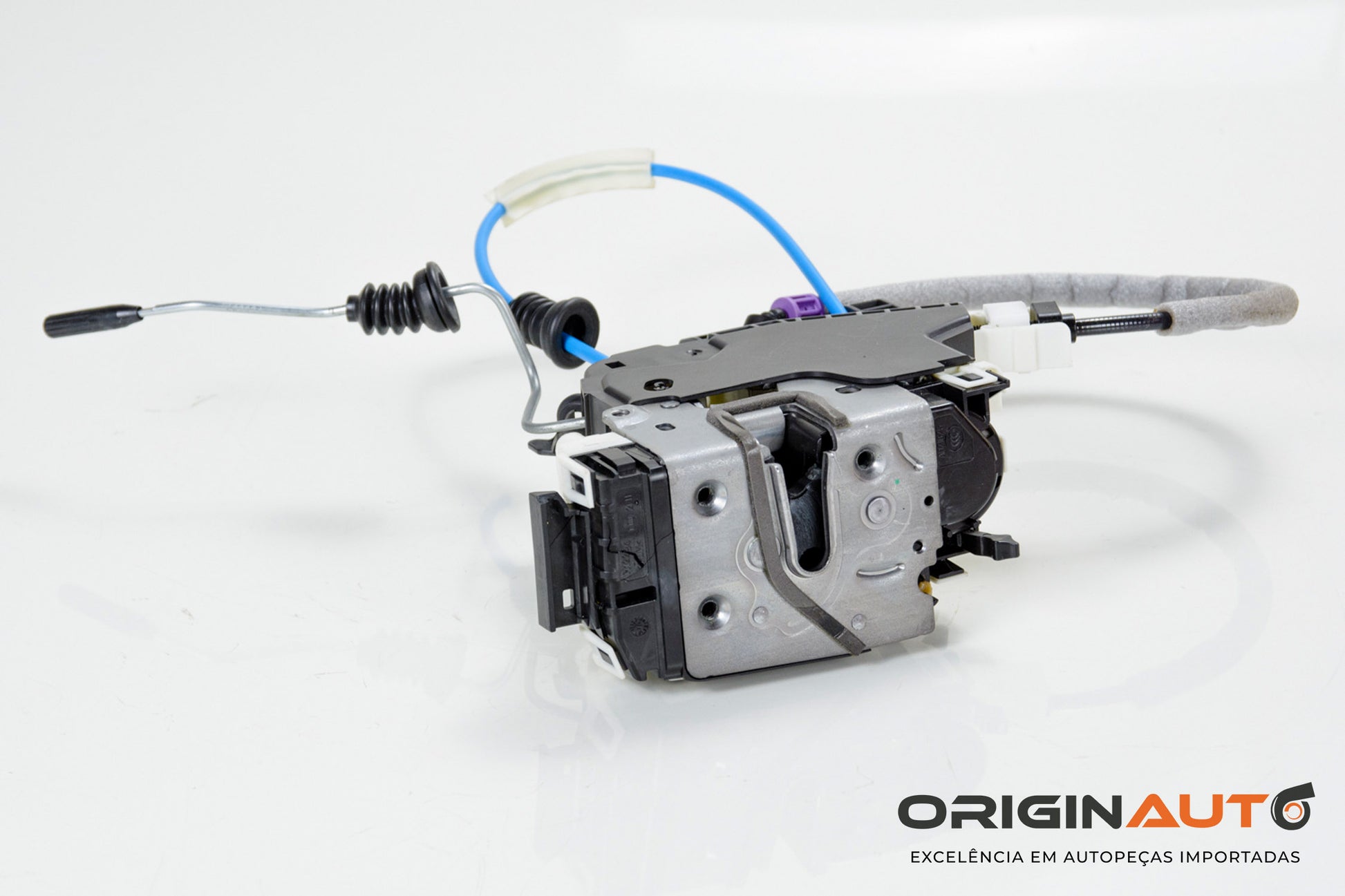 Fechadura Traseira Esquerda Mercedes Gla200 A2047302735