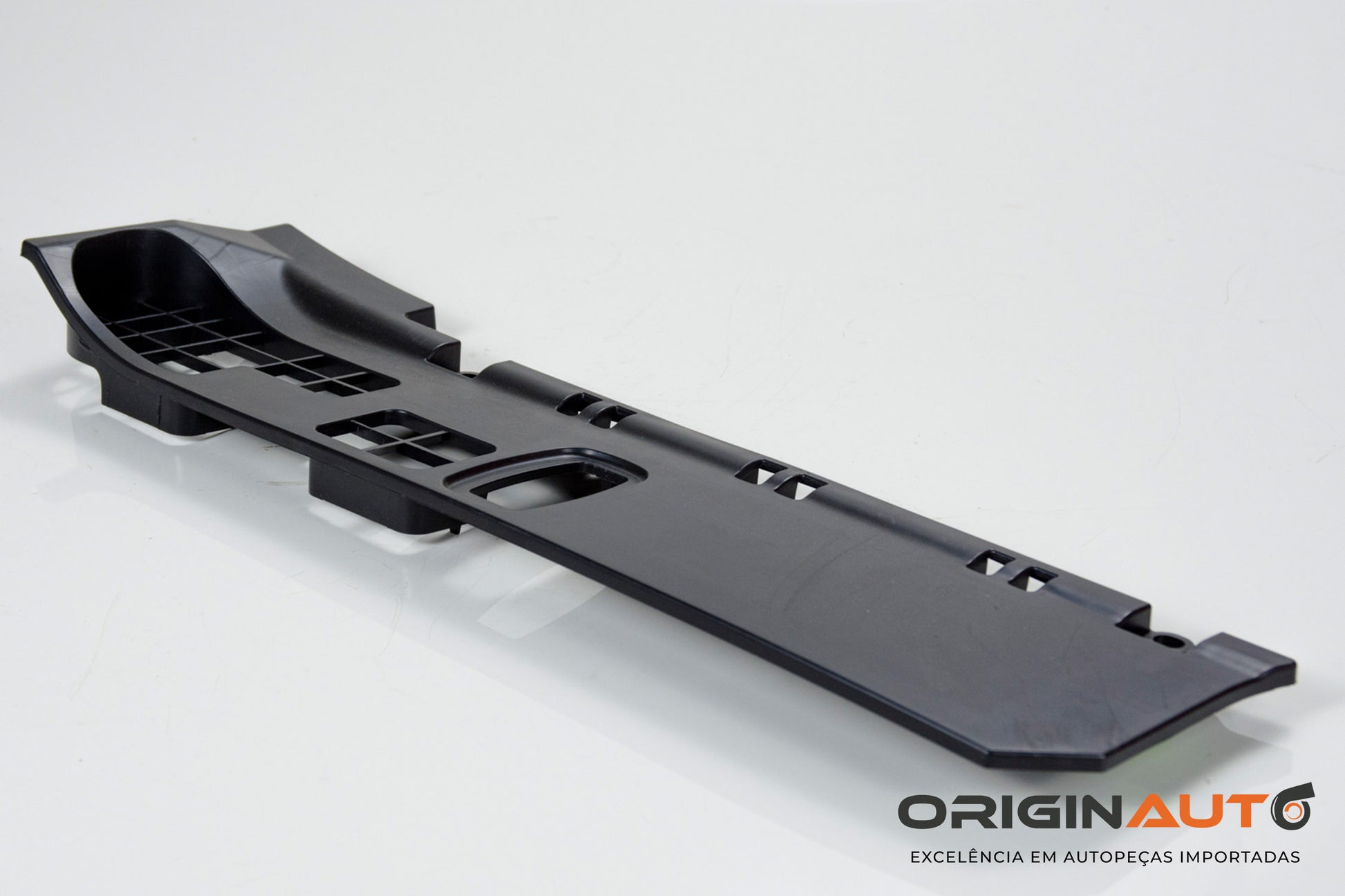 Tampa Inferior Painel Mercedes Benz Gla200 A1766808301