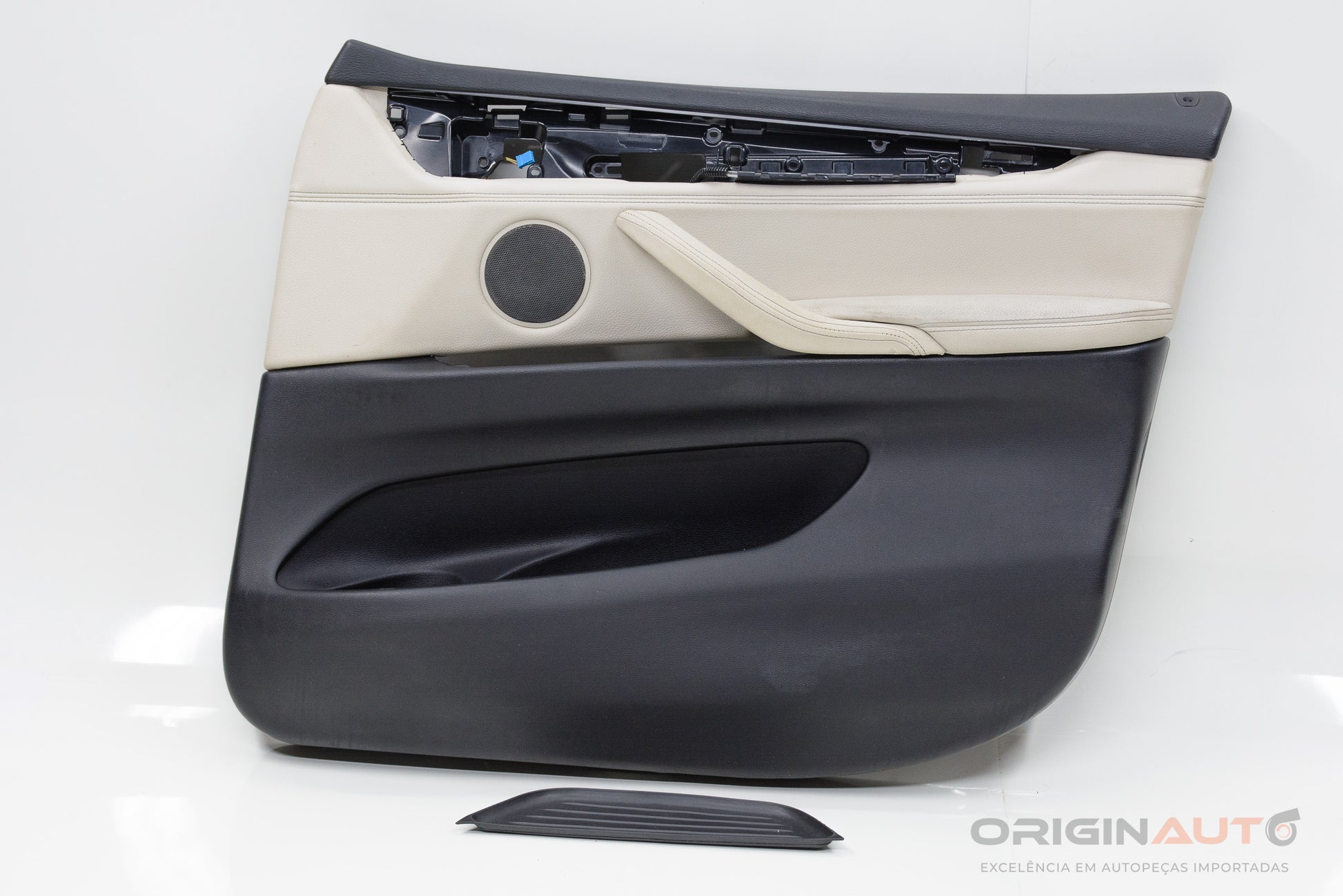 Forro Porta Dianteiro Direito Bmw X5 35I F15 2014 0510634