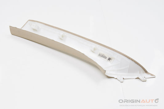 Moldura Acabamento Coluna A Direita Bmw X5 35I F15 2014 7284710