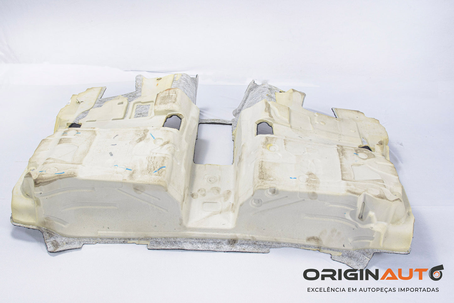 Carpete Forro Assoalho Banco Traseiro Mercedes C200 15-20