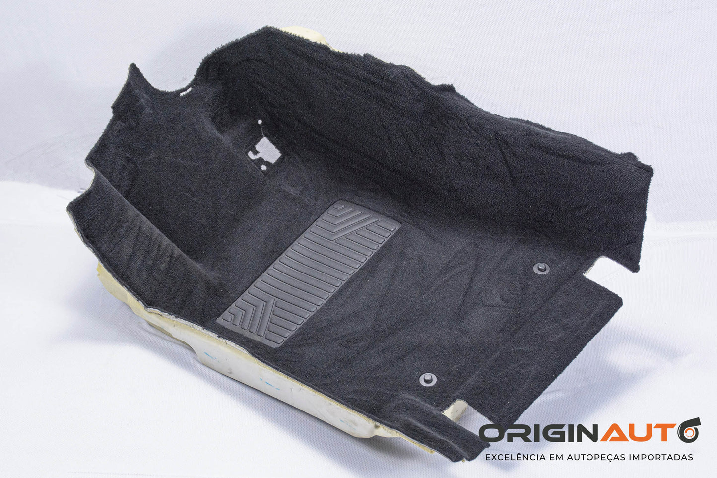 Carpete Forração Assoalho Esquerdo Mercedes C180 C200 15-21