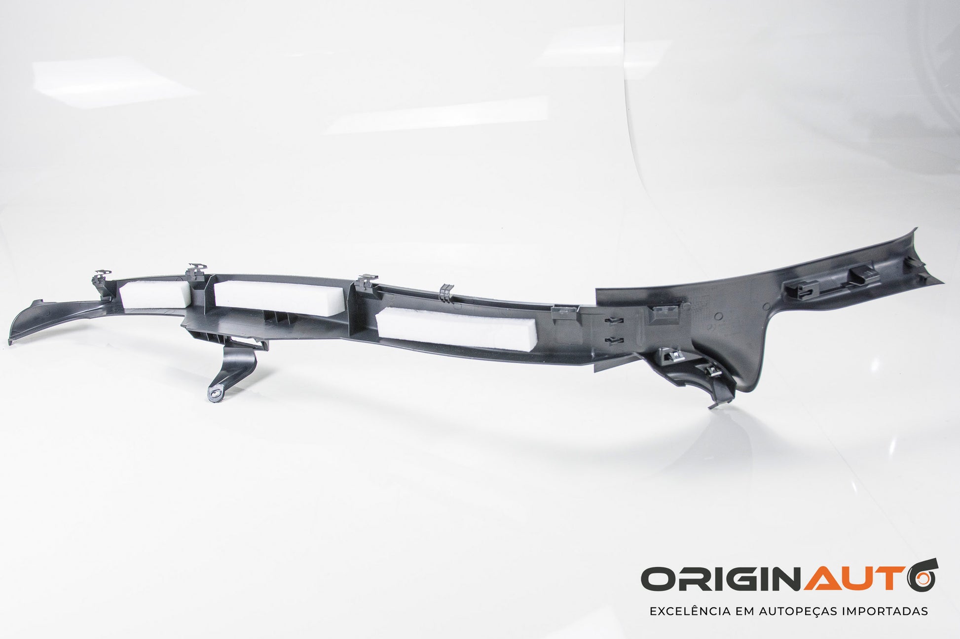 Soleira Porta Traseira Direita C250 2018