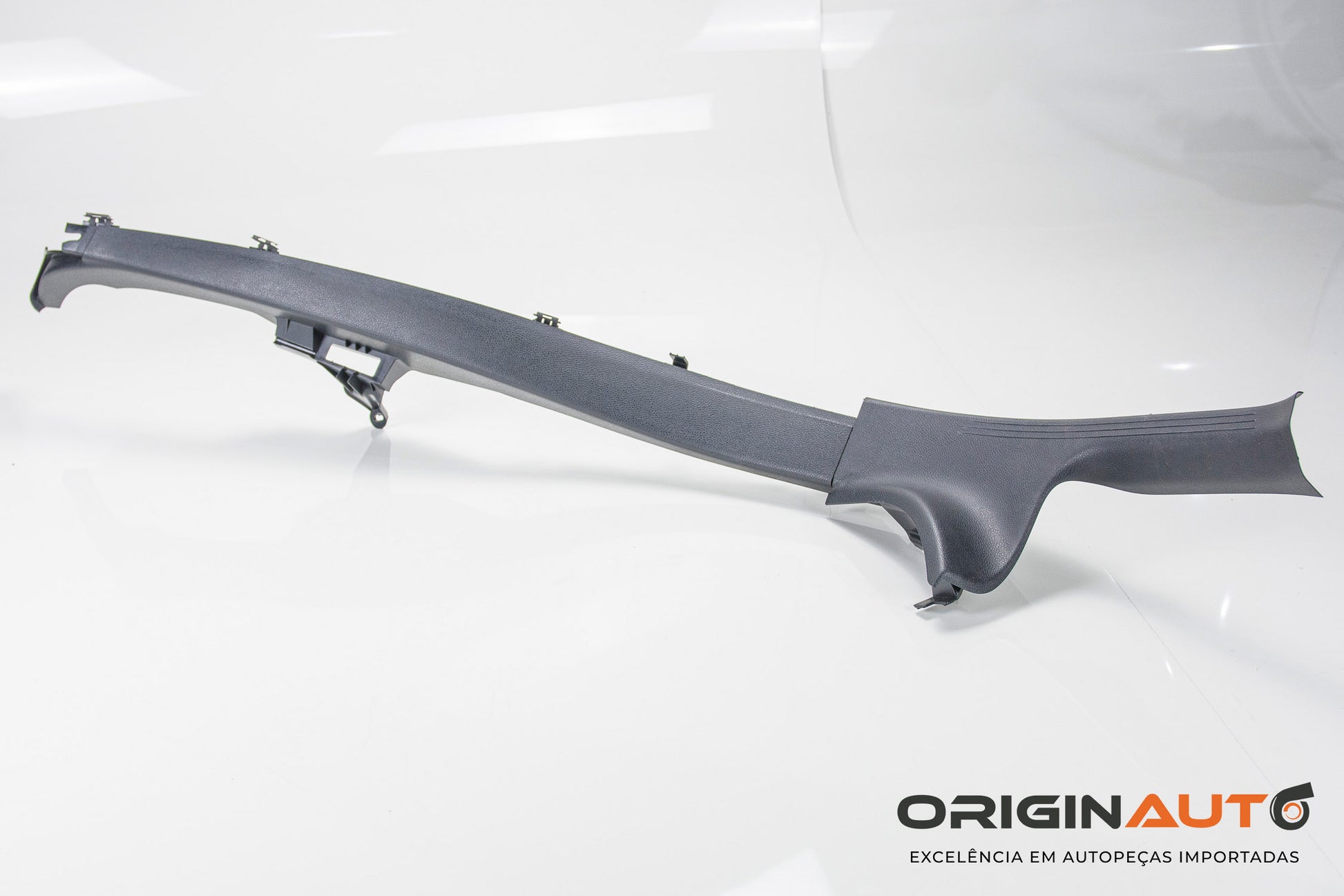 Soleira Porta Traseira Direita Mercedes C250 2018