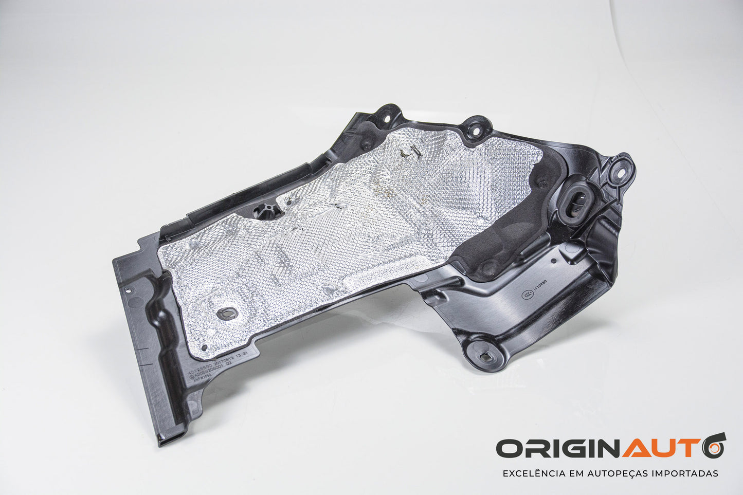 Forro Motor Defletor Calor C250 2018 A2056206001