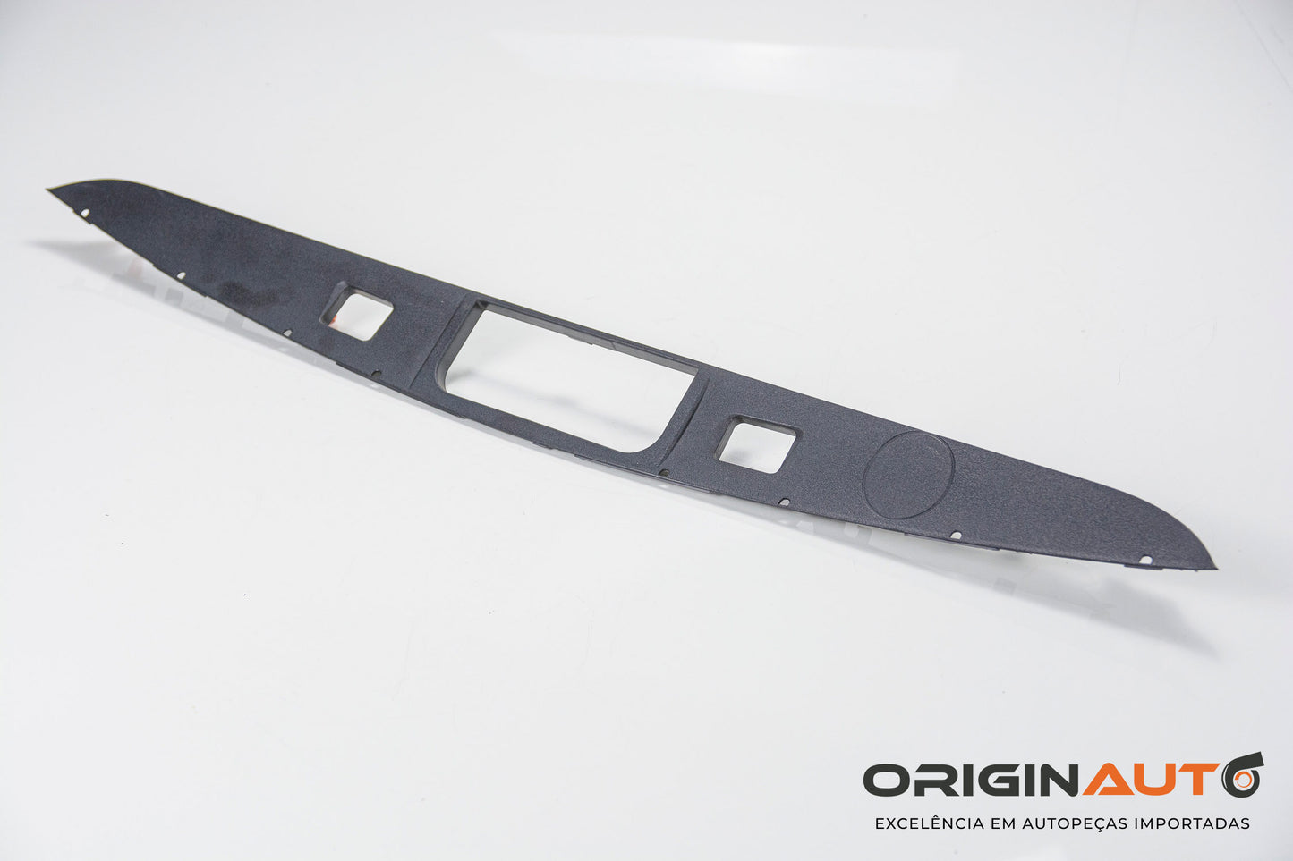 Moldura Luz De Placa Maçaneta Traseira C250 2018 A2057400500