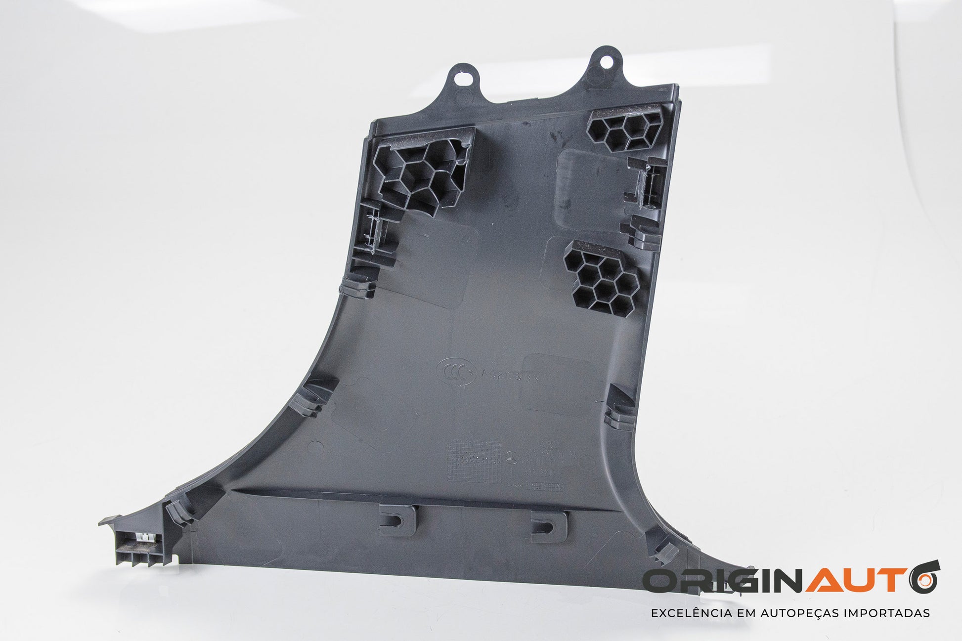 Acabamento Moldura Coluna B Esquerdo C250 2018 A2056900025