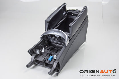 Console Central C250 2018 A2056802305