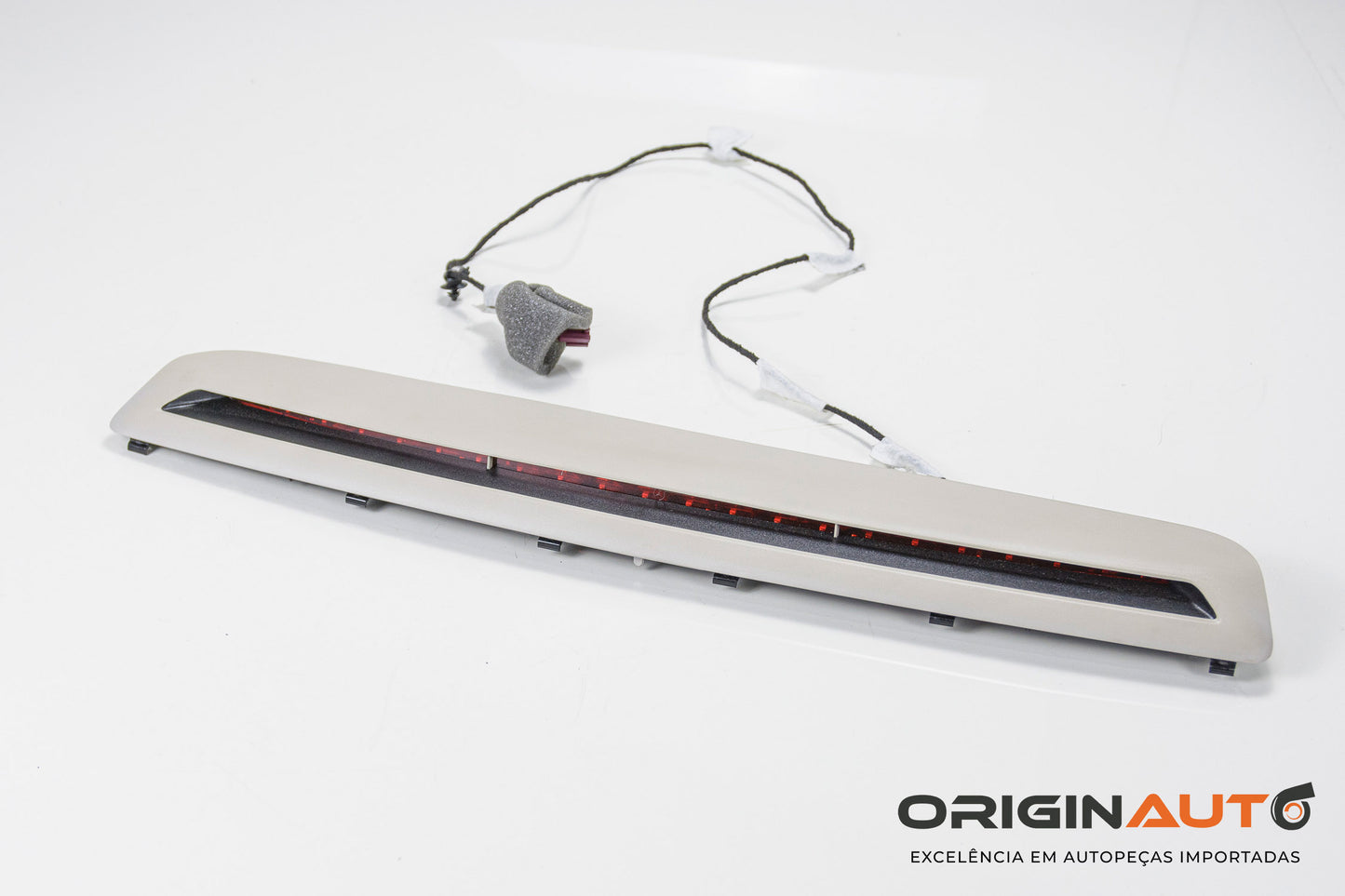 Luz De Freio Break Light C250 2018