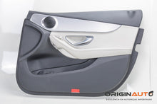 Forro De Porta Dianteiro Direito C250 2018