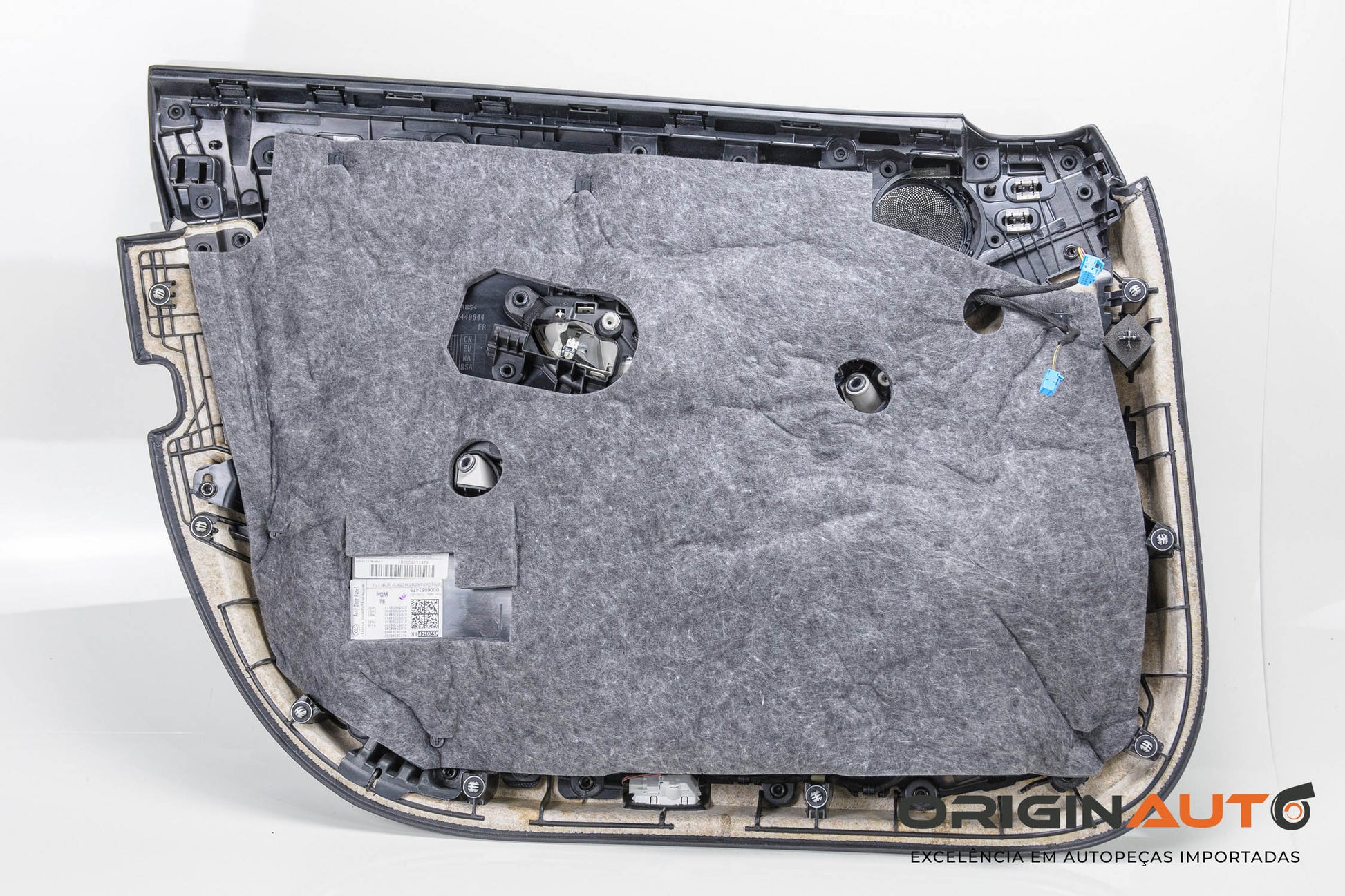 Forro De Porta Dianteiro Direito C250 2018